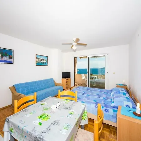 Ivan - With Panoramic Sea View Appartamento *